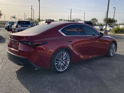 Used 2023 Lexus IS 300 300 w/ Premium Package image 5