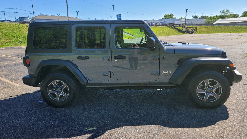 Used 2019 Jeep Wrangler Unlimited Sport S AWD/4WD image 14