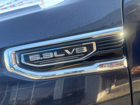 Used 2025 GMC Sierra 1500 SLT AWD/4WD image 12