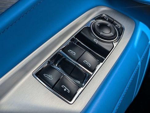 Used 2023 Chevrolet Corvette Stingray Premium Conv w/ 3LT RWD image 22