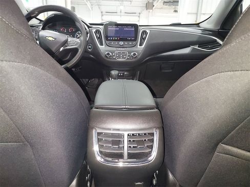 Used 2023 Chevrolet Malibu LT image 10