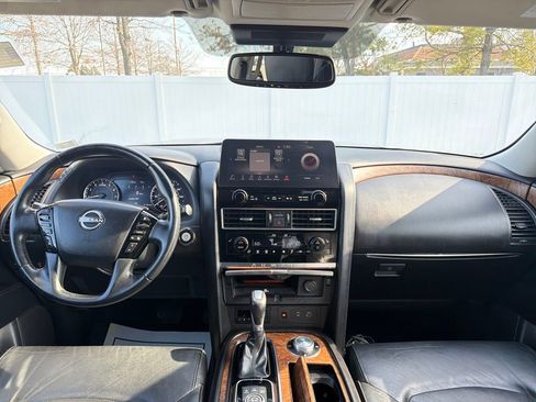 Used 2021 Nissan Armada SL w/ Captain's Chairs Package image 16
