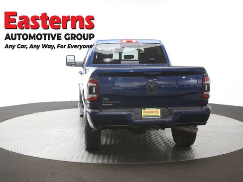 Used 2024 RAM 2500 Laramie w/ Night Edition image 39