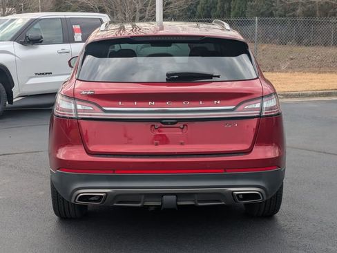 Used 2019 Lincoln Nautilus Reserve image 5