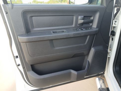 Used 2012 RAM 1500 Express RWD image 12