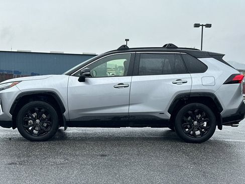 Used 2023 Toyota RAV4 XSE image 7