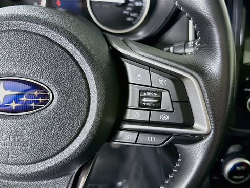 Used 2020 Subaru Forester Premium AWD/4WD image 22