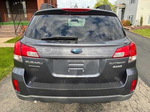 Used 2014 Subaru Outback 2.5i Premium AWD/4WD image 12
