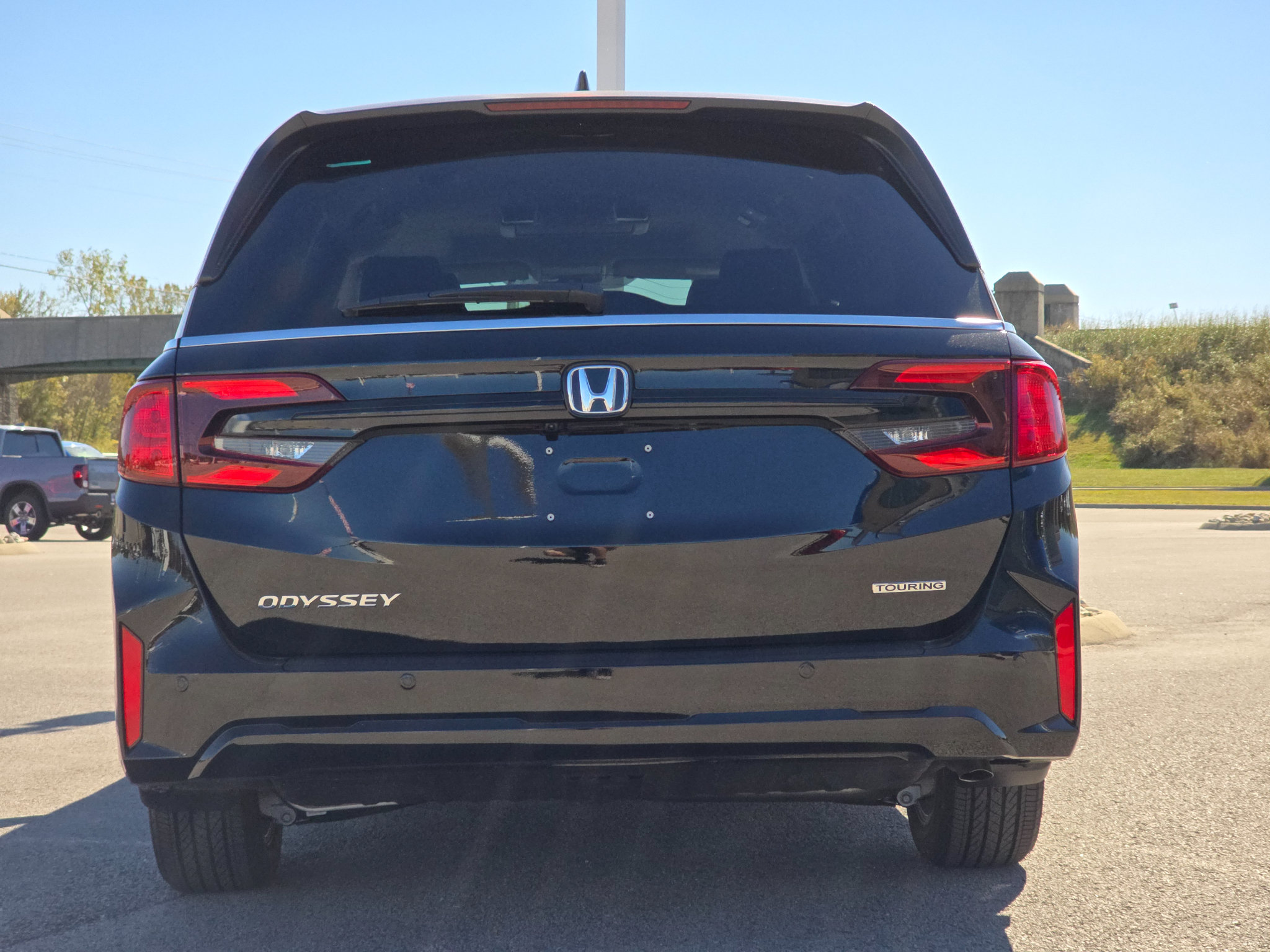 New 2027 Honda Odyssey Touring image 6