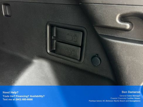 Used 2019 Chevrolet Equinox LT FWD image 21