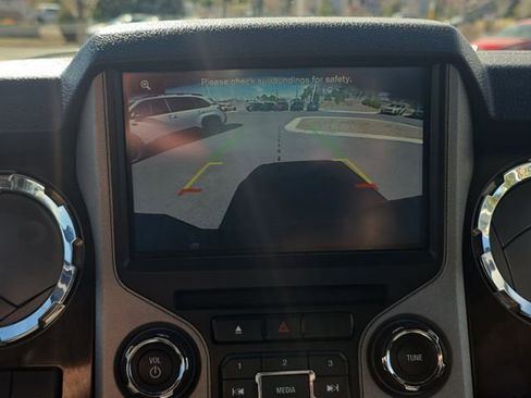 Used 2016 Ford F350 Platinum w/ Platinum Package image 21