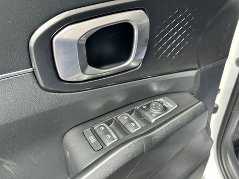 New 2026 Kia Sorento EX AWD/4WD image 17