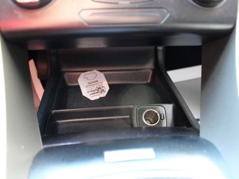 Used 2014 Ford Fusion SE w/ Equipment Group 202A FWD image 30