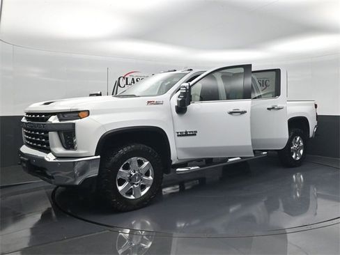 Used 2020 Chevrolet Silverado 2500 LTZ w/ LTZ Texas Edition image 32