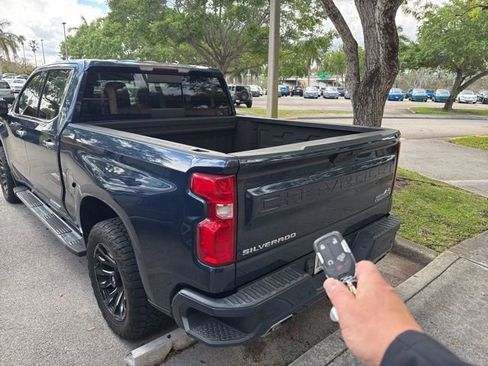 Used 2021 Chevrolet Silverado 1500 High Country image 8