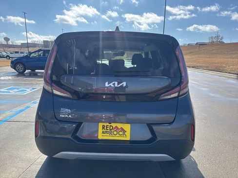 Used 2024 Kia Soul LX w/ Option Group 015 image 5