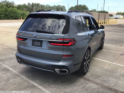 Used 2023 BMW X7 xDrive40i w/ Executive Package AWD/4WD image 5