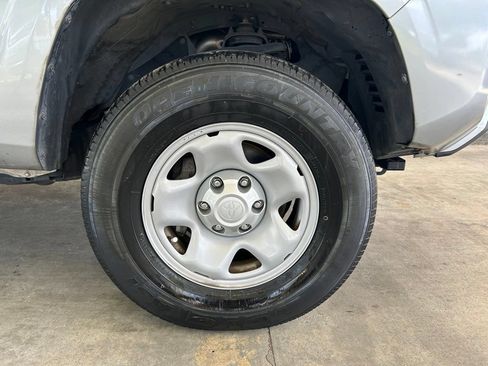 Used 2022 Toyota Tacoma SR5 RWD image 21