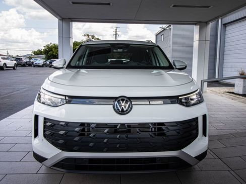 New 2026 Volkswagen Tiguan S FWD image 8