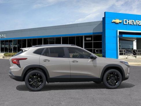 New 2026 Chevrolet Trax ACTIV w/ Driver Confidence Package FWD image 5