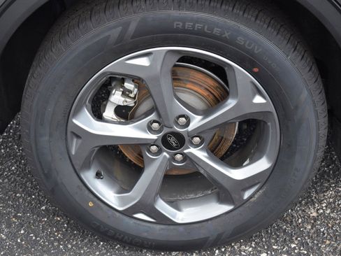 Used 2025 Ford Escape ST-Line AWD/4WD image 13