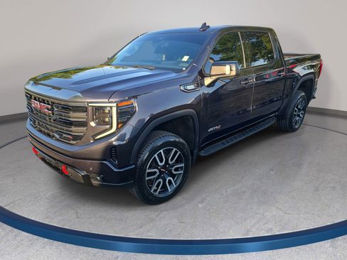 Used 2024 GMC Sierra 1500 AT4 w/ Technology Package AWD/4WD image 1