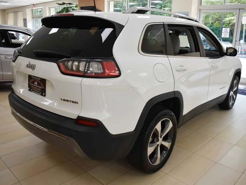 Used 2019 Jeep Cherokee Limited FWD image 4