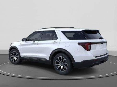 New 2026 Ford Explorer ST-Line RWD image 4