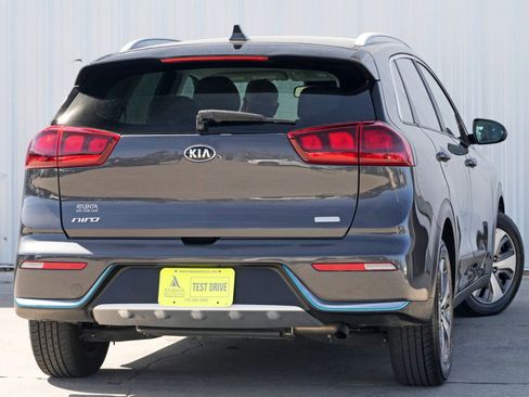 Used 2019 Kia Niro LX image 4
