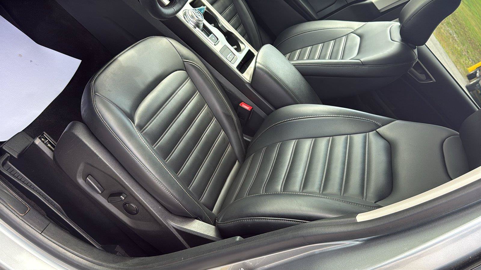 Used 2024 Ford Edge SEL w/ Convenience Package AWD/4WD image 20