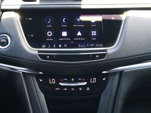 Used 2022 Cadillac XT5 Premium Luxury FWD image 16