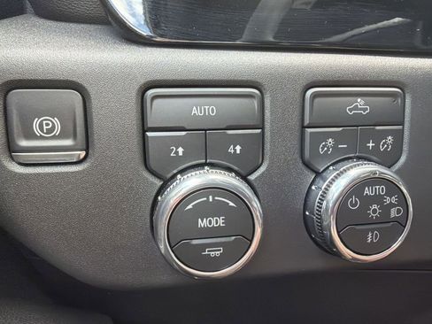New 2026 GMC Sierra 1500 Elevation AWD/4WD image 23