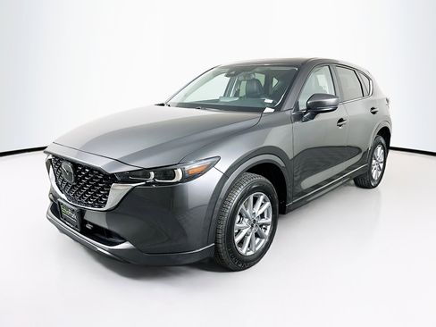 Used 2025 MAZDA CX-5 AWD 2.5 S w/ Preferred Package image 3