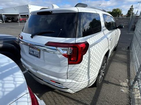 Used 2021 GMC Acadia Denali w/ Denali Technology Package FWD image 5