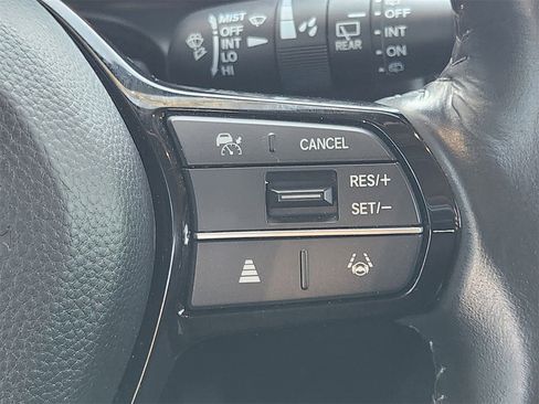 Certified 2024 Honda HR-V EX-L image 28