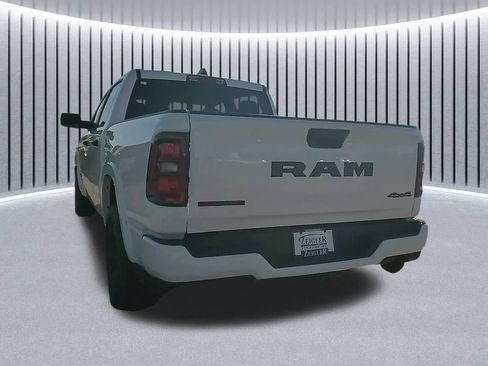 New 2026 RAM 1500 Big Horn AWD/4WD image 12