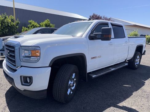 Used 2018 GMC Sierra 3500 SLT AWD/4WD image 1