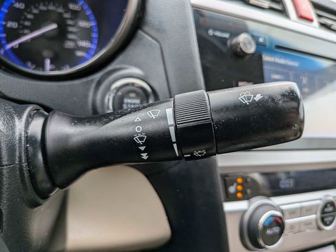 Used 2016 Subaru Legacy 2.5i Limited image 26