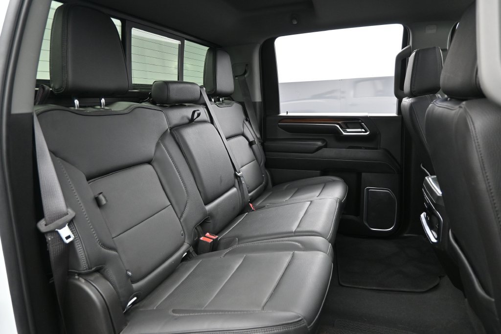 Used 2024 GMC Sierra 3500 Denali w/ Denali Reserve Package AWD/4WD image 30