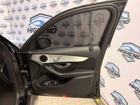 Used 2018 Mercedes-Benz GLC 43 AMG 4MATIC image 23