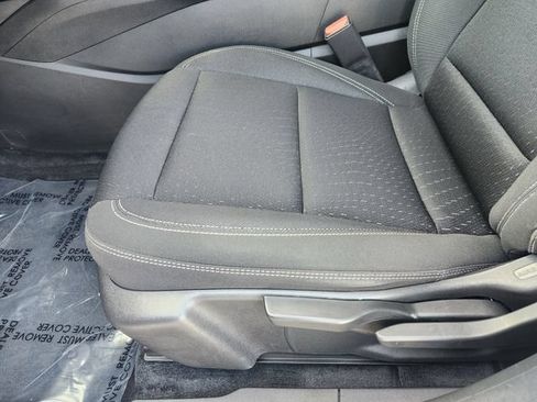 Used 2025 Chevrolet Blazer EV LT FWD image 26