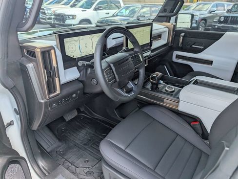 Used 2025 GMC Hummer EV 3X AWD/4WD image 13