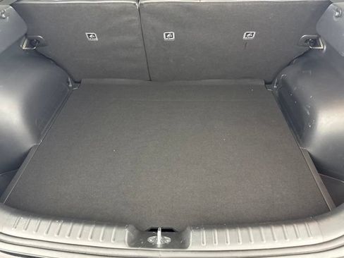 Certified 2024 Kia Niro EX FWD image 27