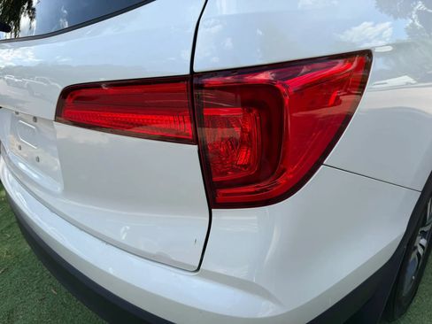 Used 2018 Honda Pilot EX-L image 11