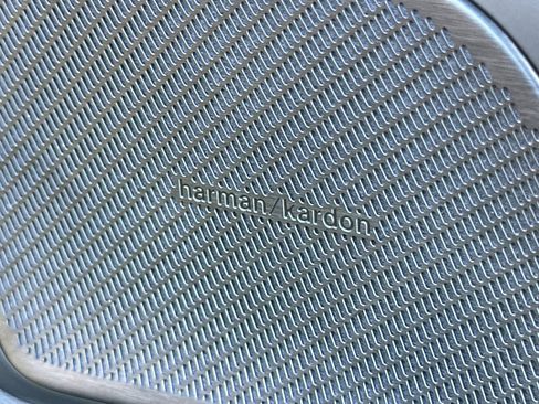 Used 2023 Volvo S60 T8 Plus w/ Climate Package image 19