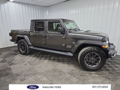 Used 2021 Jeep Gladiator Overland w/ Popular Equipment Package