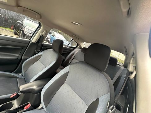 Used 2025 Nissan Versa SV w/ Trunk Package FWD image 11