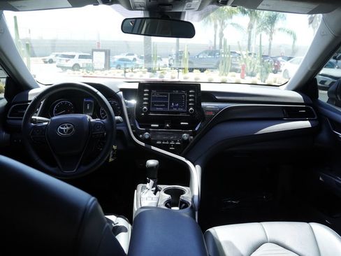Used 2022 Toyota Camry SE FWD image 26