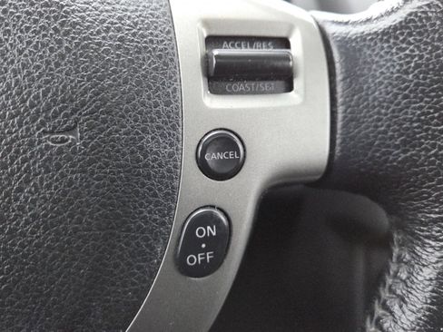 Used 2012 Nissan Rogue SL image 30