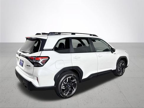 New 2026 Subaru Forester Touring AWD/4WD image 6